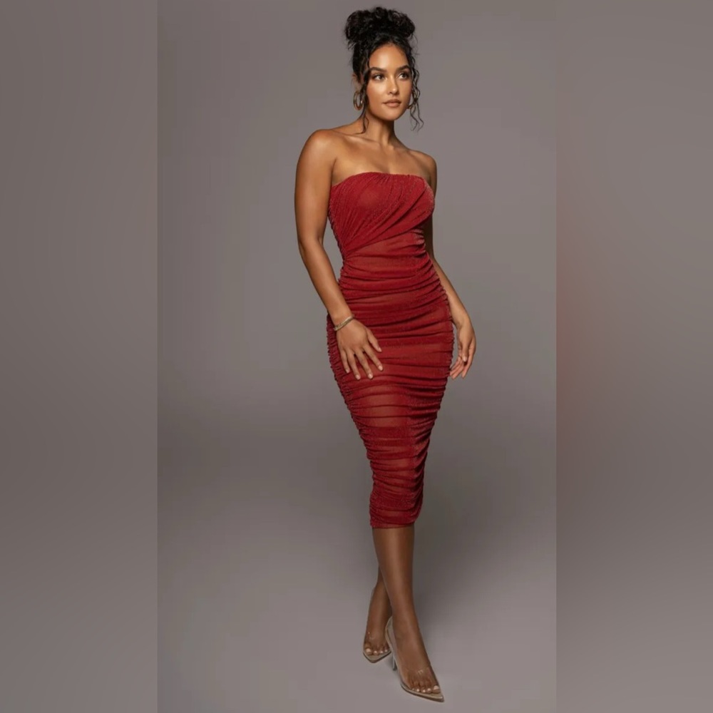 JLUXLABEL
Red/Silver Celestia Midi Dress